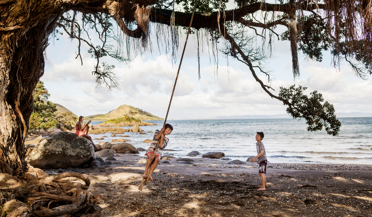 How Your Friends and Family Can Help You Move Home to New Zealand